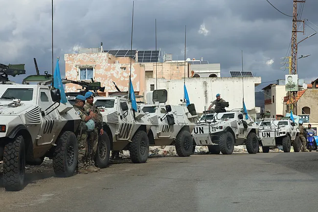 israil-ordusu-itiraf-etti-lubnanin-guneyinde-bm-askerine-tank-atisi-yapildi-1763305090211.jpeg Katil İsrail resmen itiraf etti! Soykırım ordusu Lübnan'ın güneyinde BM askerine tank atışı yaptı