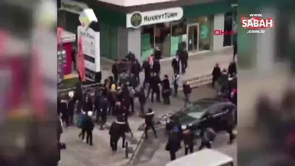 Son dakika! İstanbul'da yaklaşık 50 kişilik lise öğrencisi tekme tokat böyle birbirine girdi | Video