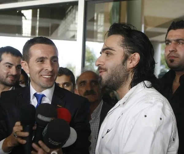 İsmail YK Uğur Acar'ı ziyaret etti