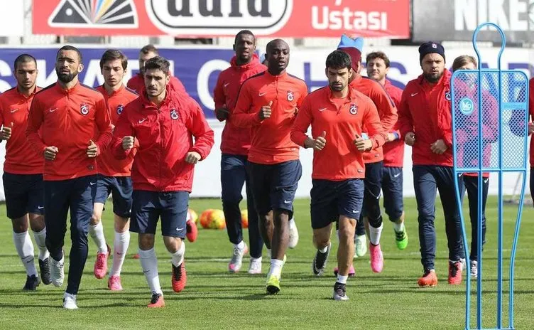 Trabzonspor’da 11 futbolcu kampa götürülmeyecek