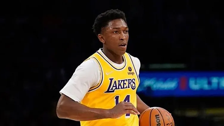 Kağıthane’de çıkan kavgada ateşlenen mermiler Anadolu Efes basketbolcusu Stanley Johnson’un evine isabet etti!