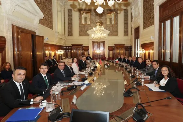 Bakan Yerlikaya ve İtalyan Mevkidaşı