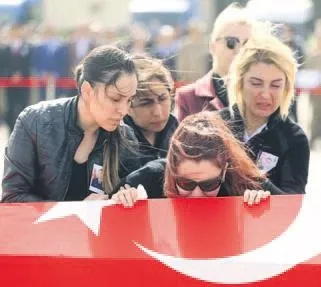 On binlerden Şehitlere veda - 5