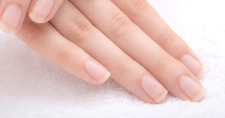 Manikür 5 dakikada nasıl yapılır?