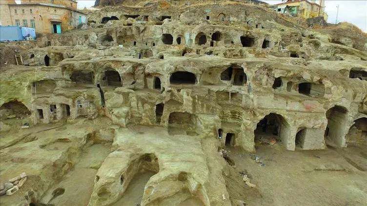 Kapadokya’da bulunan yeraltı kenti