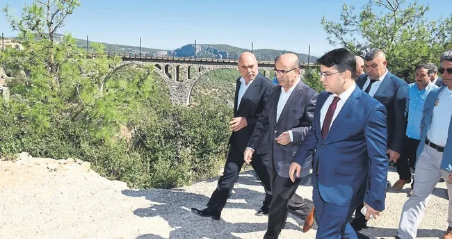 Adana’nın lokomotifi sanayi, tarım ve turizm