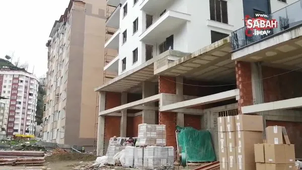 Rize’de bir inşaatın 5. katından düşen işçi ağır yaralandı | Video