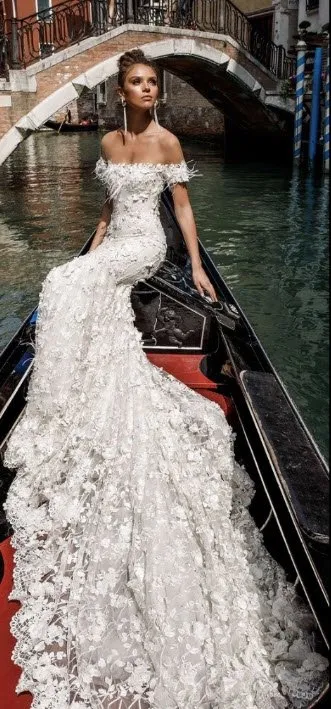 Bu yıl moda olan gelinlik modelleri