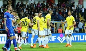 Fenerbahçe şampiyonluk umutlarını son haftaya taşıdı