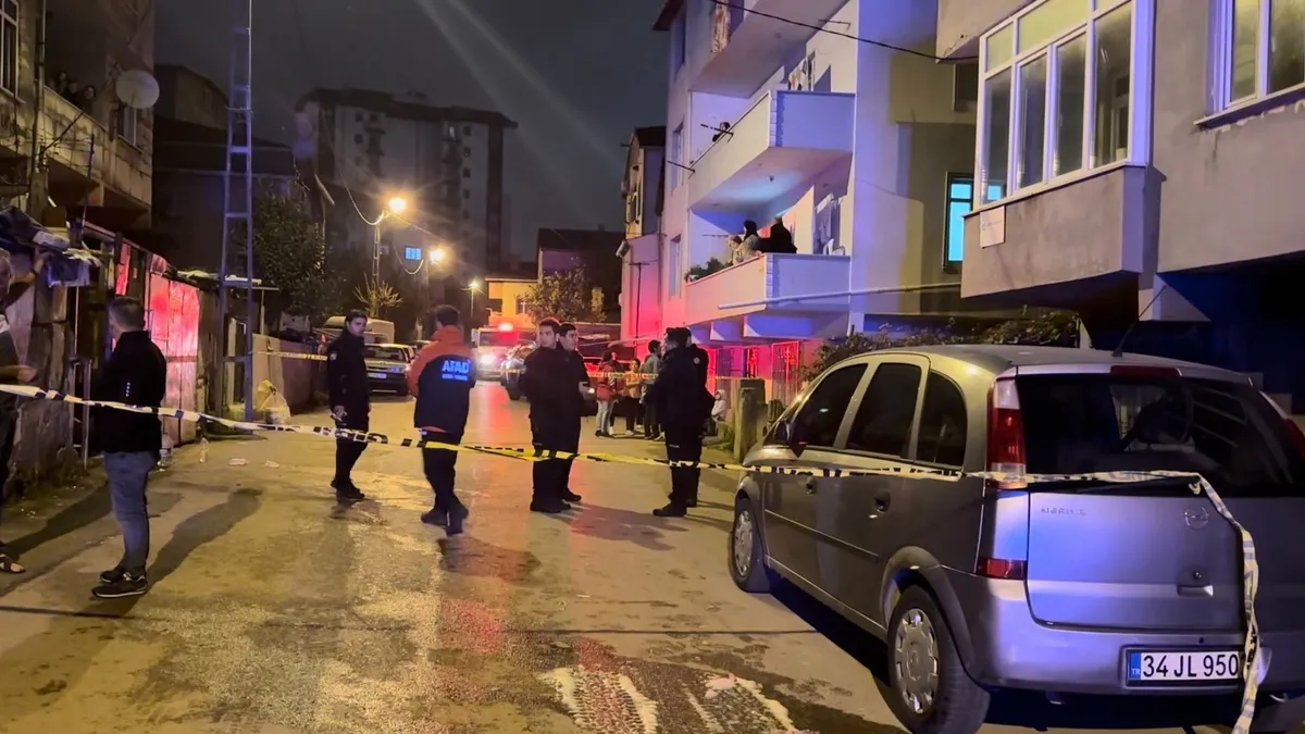 SON DAKİKA | Pendik'te çıkan yangın can pazarına dönüştü! 2 çocuk öldü 2 çocuk ağır yaralı SON DAKİKA | Pendik'te çıkan yangın can pazarına dönüştü! 2 çocuk öldü 2 çocuk ağır yaralı