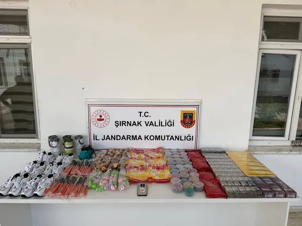 sirnakta-1-haftada-18-milyon-764-bin-tl-degerinde-kacak-urun-ele-gecirildi-1782724973831.jpg