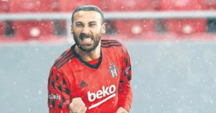 Cenk Everton’da devam dedi!