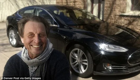 Elon Musk'ın babası için skandal iddia