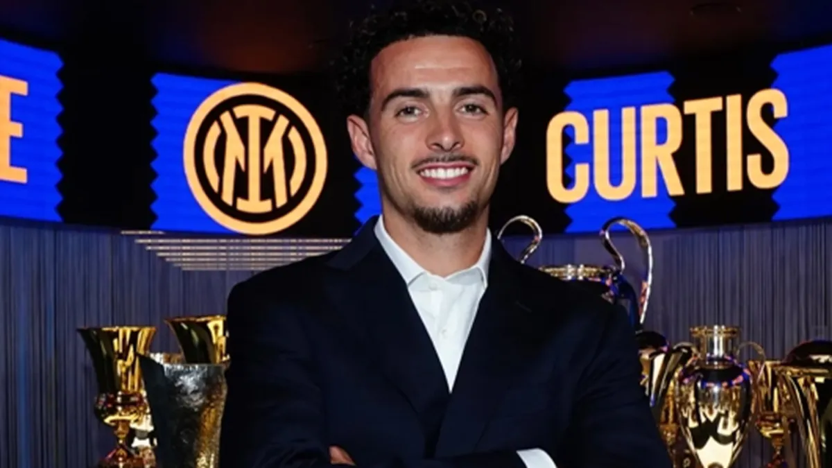 Curtis Jones, Inter’e transfer oldu!
