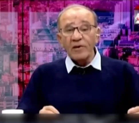 Gazeteci Ekrem Kızıltaş’tan başörtüsünü hedef alan Fikret Bila’ya çok sert tepki: 28 Şubat döneminde kalmış!