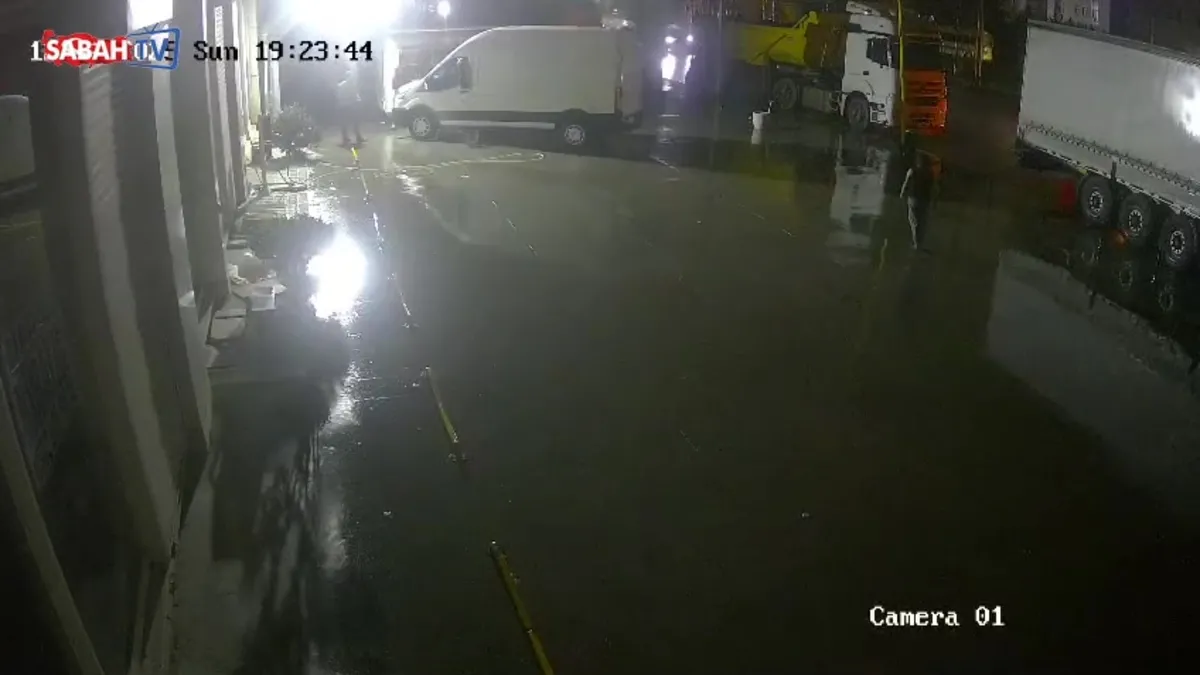 İstanbul’da kayıp liseli alarmı videosunu izle | Son Dakika Haberleri