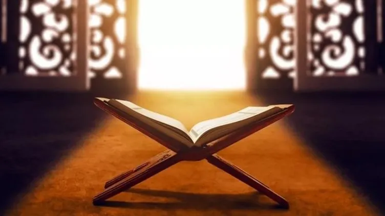 AREFE GÜNÜ 1000 İHLAS OKUMANIN FAZİLETİ VE SEVABI: Diyanet Arefe günü 1000 ihlas okumanın fazileti nelerdir, ne zamana kadar okunur? İHLAS SURESİ Arapça Türkçe okunuşu