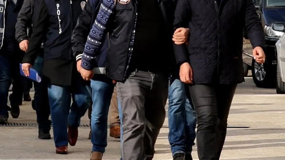 Ankara merkezli 9 ilde FETÖ operasyonu