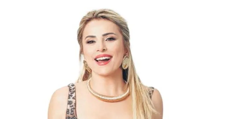 Şimdi Pembe Yalan zamanı