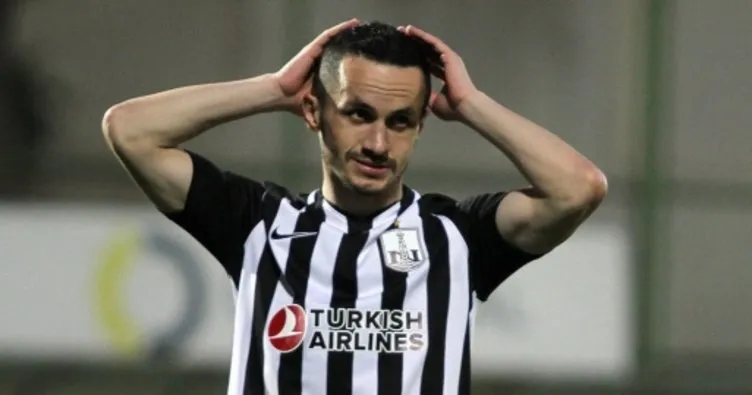Namiq Alasgarov Bursaspor’a imza attı