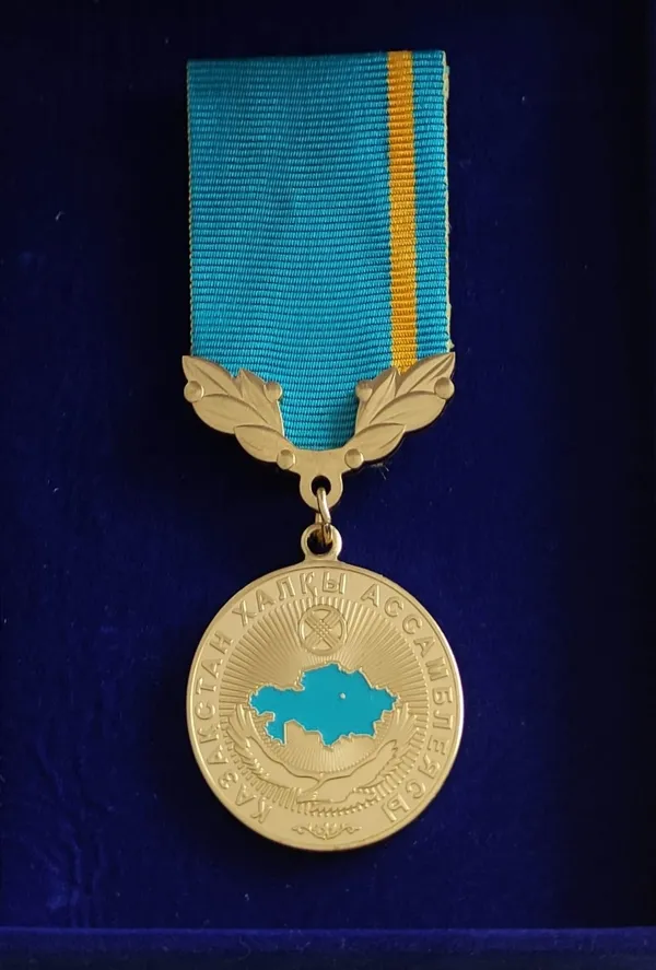 kazakistan-25-yil-donum-madalyasi-ozpolata-verildi-1640849778444.jpg