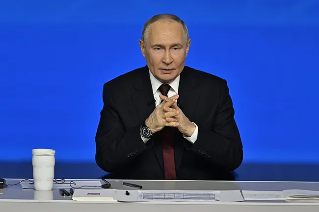 putin-rusya-ukrayna-savasinda-batiyi-sucladi-bize-karsi-saygili-olursaniz-yeni-ozel-askeri-operasyonlar-olmaz-1766175411700.jpeg Putin, Rusya-Ukrayna savaşında batıyı suçladı: