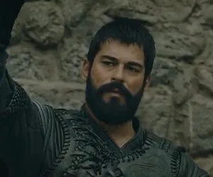 Kuruluş Osman'da geceye damga vuran sahne! Hedefimiz İnegöl Kalesidir