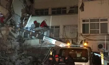 Hatay’da depremde zarar gören hastanede mahsur kalan hemşire ve hastalar kurtarıldı!