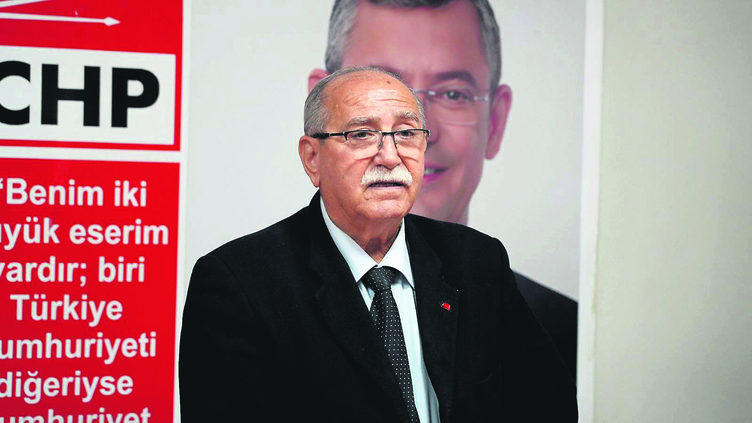 SON DAKİKA | CHP’den önce katliam sonra miting! 100 yıllık zeytin ağaçlarını kestiler