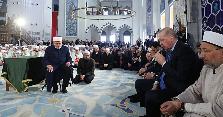 Başkan Erdoğan’dan Kur’an-ı Kerim tilaveti: 333 hafız için icazet töreni