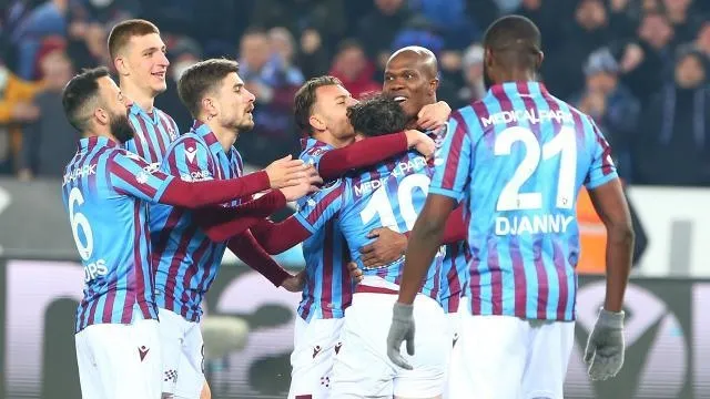 trabzonsporun-efsane-oyuncularindan-turgay-semercioglundan-sampiyonluk-sozleri-1648025938555.jpeg