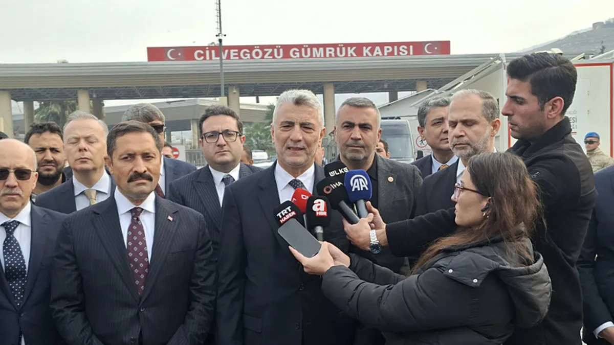 Bakan Bolat: 40 bine yakın Suriyeli geri döndü Bakan Bolat: 40 bine yakın Suriyeli geri döndü