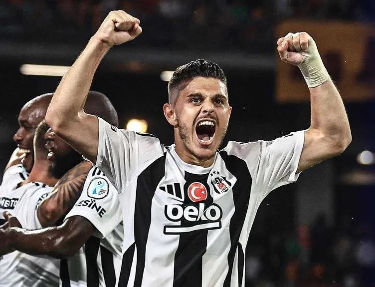 Beşiktaş’ta bir dönem sona eriyor! 2 yıldızla yollar ayrılıyor...