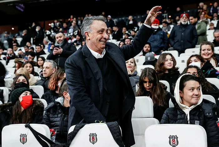 besiktas-baskani-ahmet-nur-cebiden-ali-koc-ve-abdullah-avci-aciklamasi-kendimi-hatali-gormuyorum-1652356126207.jpg