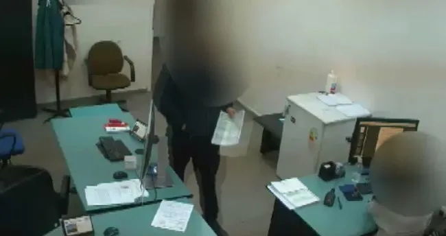 İzmir’de rüşvet operasyonu; 12 tutuklama