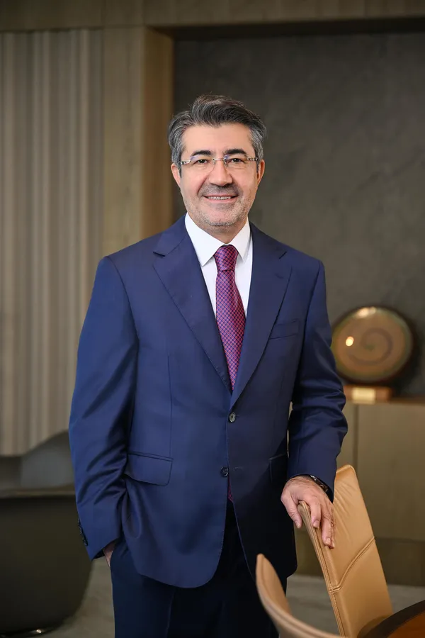ziraat-bankasi-katma-deger-odakli-buyume-anlayisi-ile-liderligini-surduruyor-1786602504499.jpg