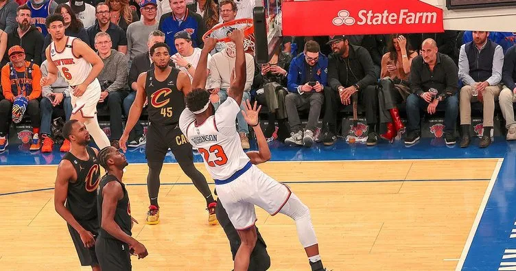 New York Knicks, Cleveland Cavaliers’a karşı 2-1 öne geçti