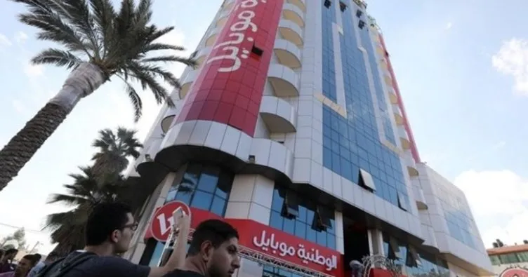 Gazze’deki başsavcılık, saldırı ile ilgili bilgi vermeyen Vataniya Mobil’in ofisini kapattı