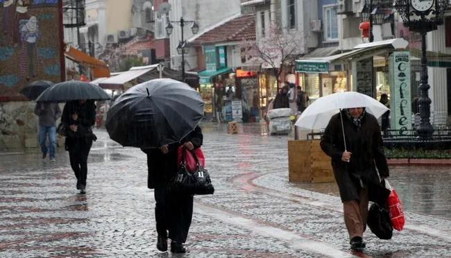 son-dakika-meteorolojiden-kritik-uyari-istanbul-icin-tarih-verildi-gok-gurultulu-saganak-geliyor-1760508842017.jpg (1098×629)