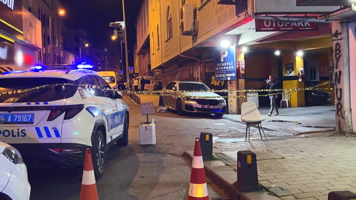 Eyüpsultan'da özel bir otoparka silahlı saldırı düzenlendi, olay yeri polis tarafından güvenlik çemberine alındı.