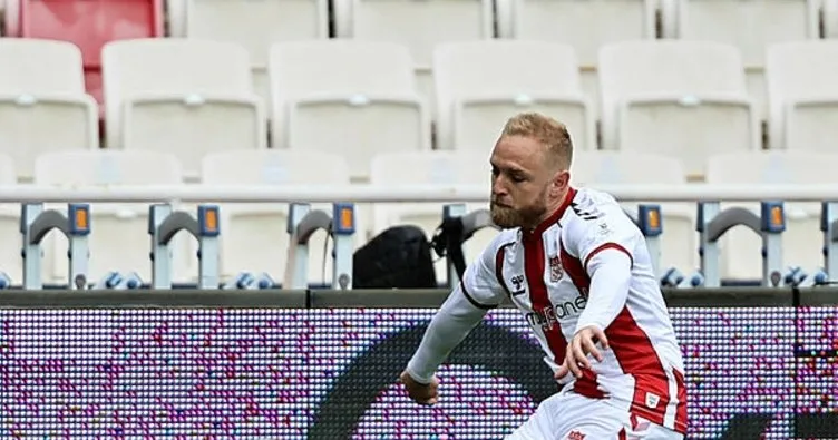 Son dakika: Sivasspor’da Alex şoku