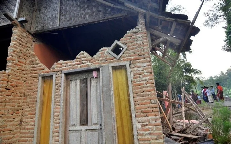 Depremler hakkında son dakika açıklama kan dondurdu! Büyük depremler...