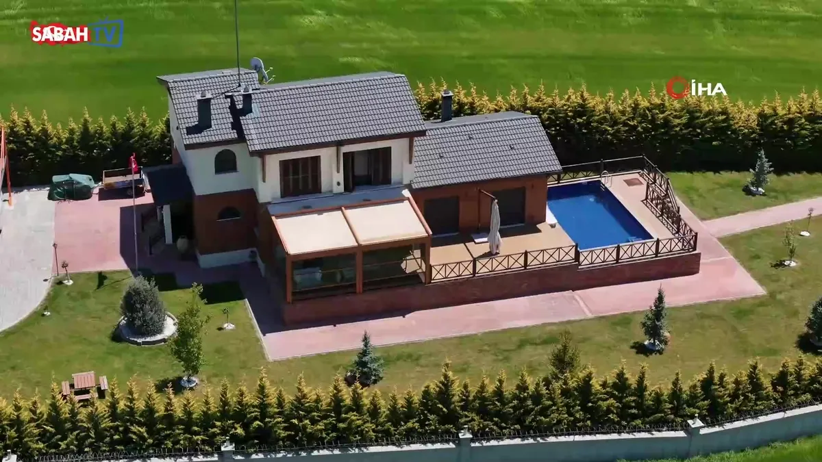 Tepebaşı Belediyesi soruşturmasında yeni detaylar: Başkan yardımcısı oğlunun üzerine şirket kurup köye villa yaptırmış! | Video videosunu izle Tepebaşı Belediyesi soruşturmasında yeni detaylar: Başkan yardımcısı oğlunun üzerine şirket kurup köye villa yaptırmış! | Video videosunu izle