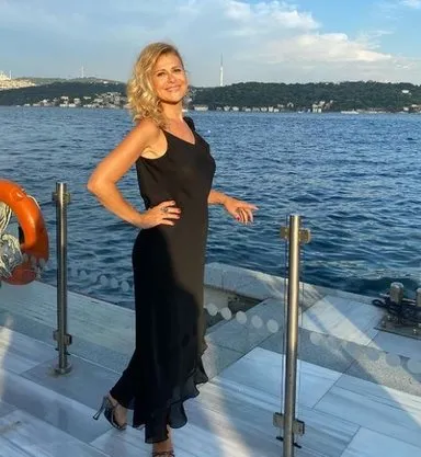 Çocuklar Duymasın'ın Emine'si olarak tanınmıştı! 54 yaşındaki Melek Şahin 20'liklere taş çıkartıyor...