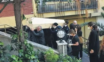 Dostları cenaze evine koştu