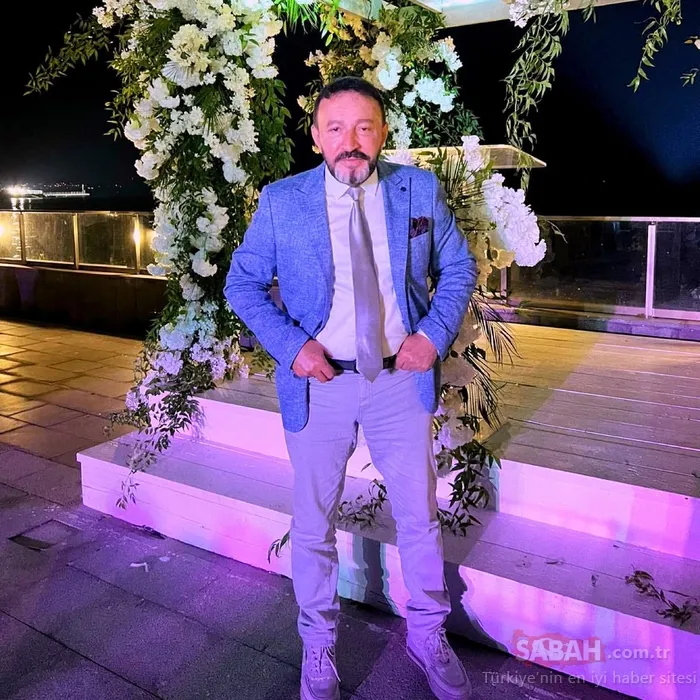 Ünlü şarkıcı Mustafa Topaloğlu kızı Irmak Topaloğlu ile ’Çılgın Dersane 5 Updated’ filminde oynadı! Irmak Topaloğlu güzelliğiyle büyüledi!