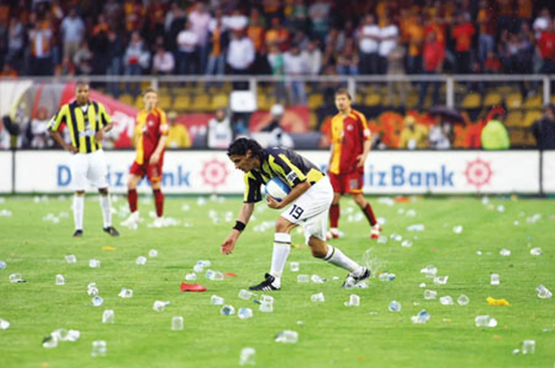 Futbol bilgisine güvenenleri bekliyoruz 11 soruda derbi heyecanı
