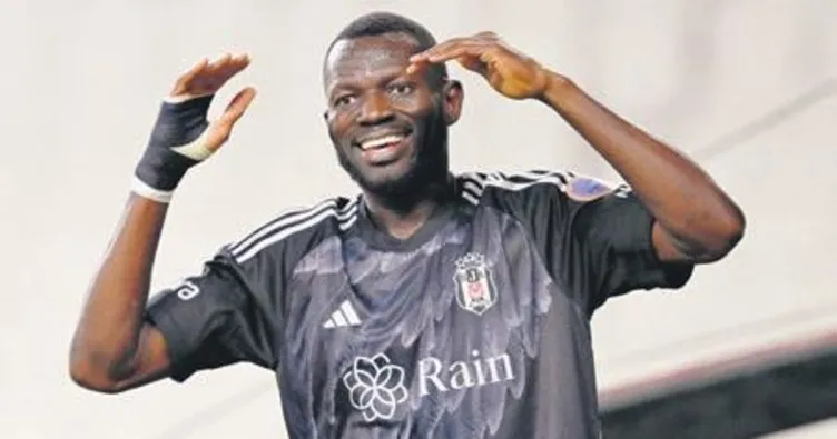 Aboubakar’dan kafa vuruşu öğreniyorum