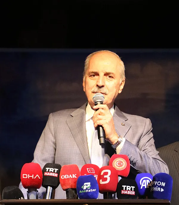 tbmm-baskani-kurtulmustan-terorsuz-turkiye-aciklamasi-bu-surecte-teror-orgutuyle-hicbir-pazarlik-yapilmamistir-1756221898328.jpeg TBMM Başkanı Kurtulmuş'tan Terörsüz Türkiye açıklaması: Bu süreçte terör örgütüyle hiçbir pazarlık yapılmamıştır, yapılmayacaktır