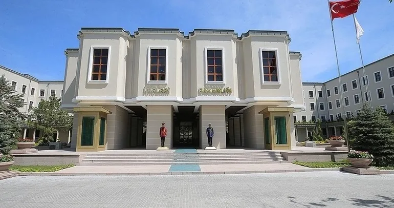 İçişleri Bakanlığı duyurdu: 17 ilde siber dolandırıcılık şebekelerine dev darbe! 503 şüpheli yakalandı!